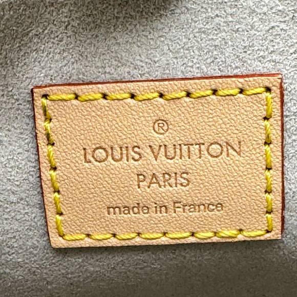‼️SOLD‼️Louis Vuitton Mist Gray Giant Monogram Coated Canvasby The Pool Backpack - Picture 13 of 17